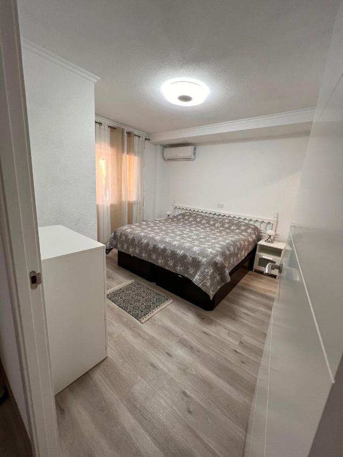 Orihuela Costa 3 Bdr Condo On La Zenia Beach With Patio Exterior foto